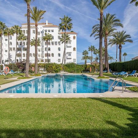 2261-Superb Apt On The Beach, On Duquesa Harbour Manilva Eksteriør bilde